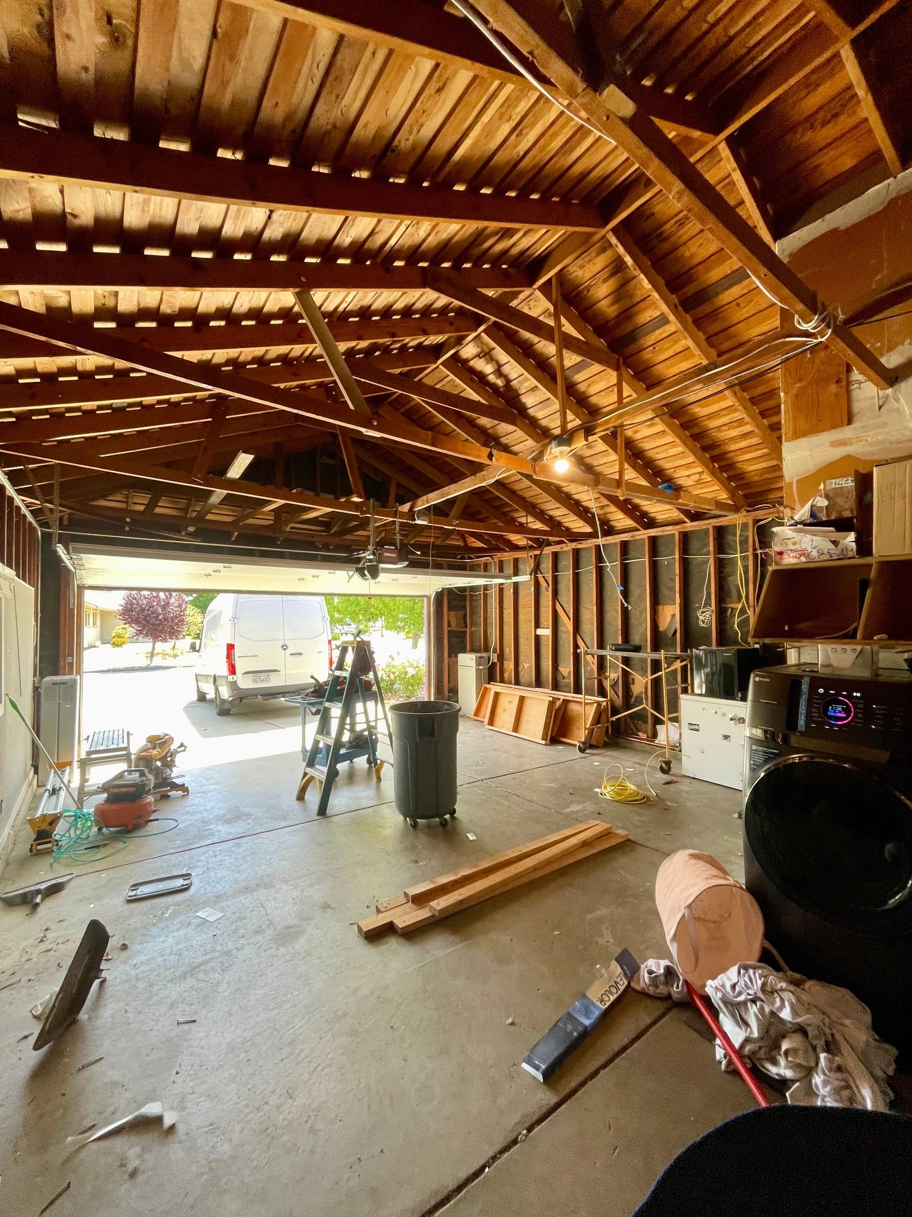 MAS CONSTRUCTION INC